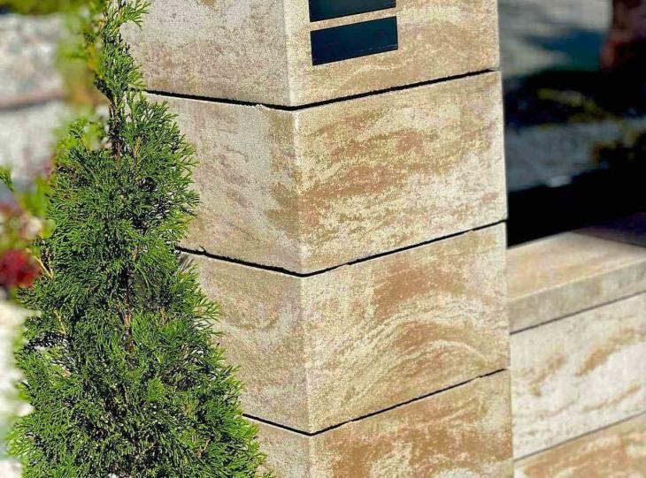 Бетонные блоки